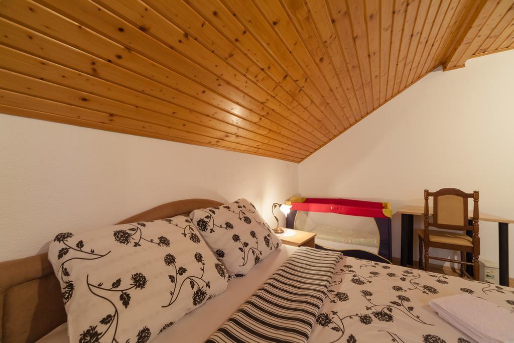 Apartment Luketic Slunj Extérieur photo